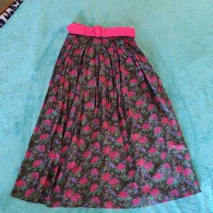 SOLD...... Floral Maxi Skirt w/Hot Pink Belt